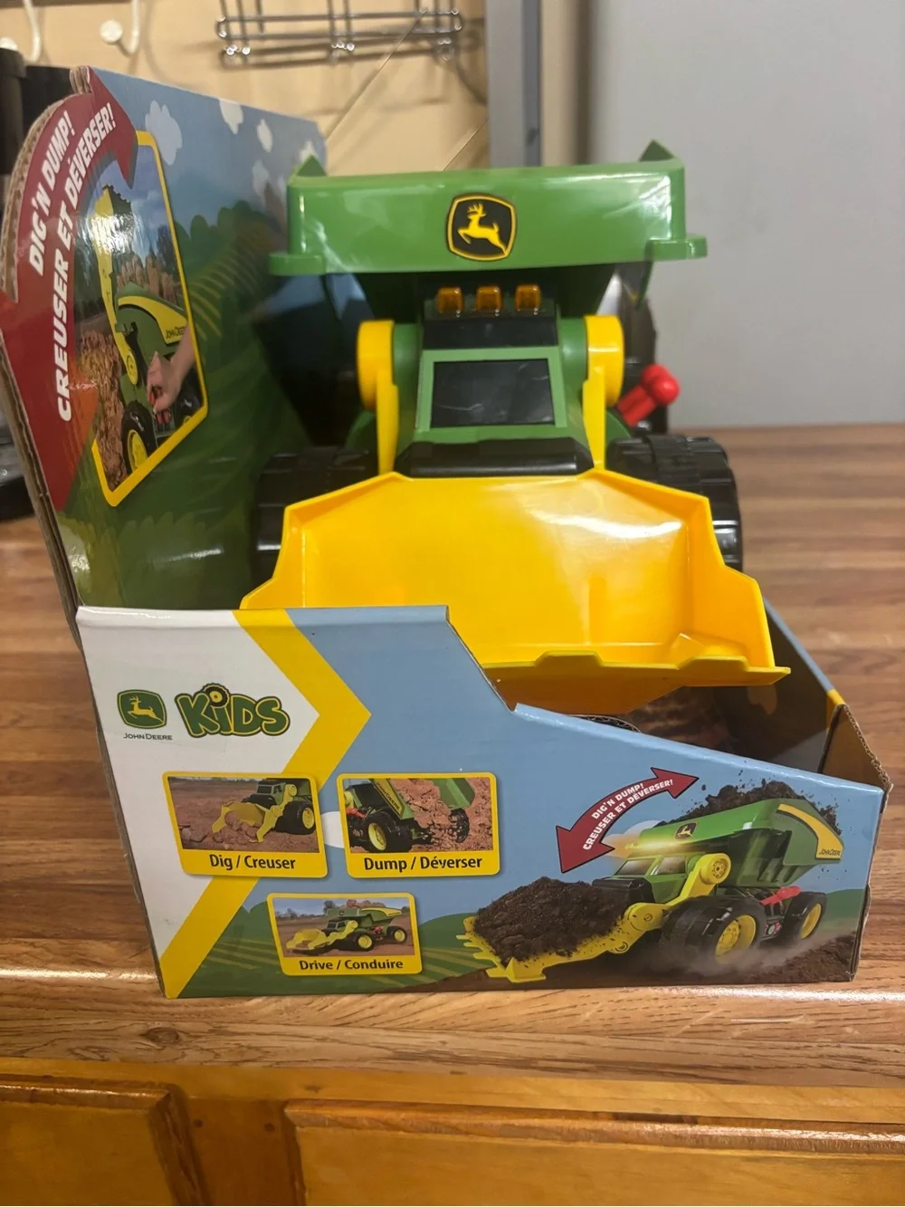 John Deere Kids 2-in-1 Dig Rig Toy - Green & Yellow